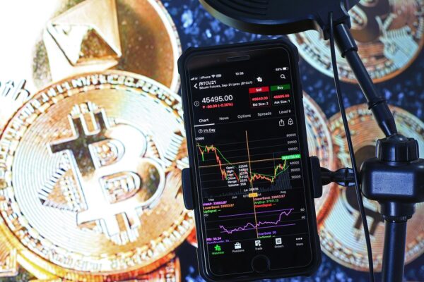 ZK Rollups: Proving Computations, Compacting The Digital Ledger