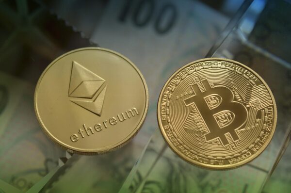 Web3s Open Ledger: Architecting Trust And Autonomous Digital Identity