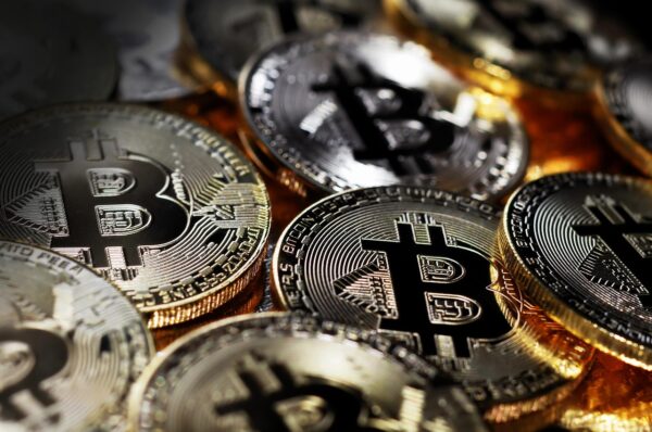 Cryptographic Resilience: Governing Key Lifecycles Across Hybrid Clouds