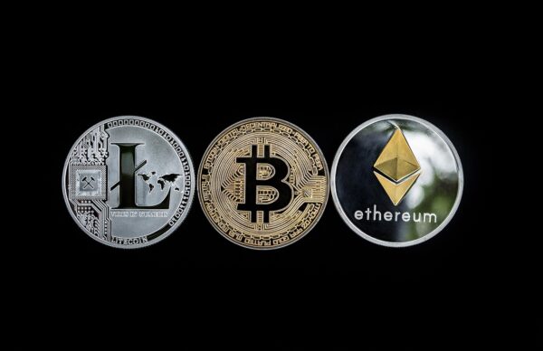 HD Wallets: Engineering Scalable, Secure Crypto Key Architectures